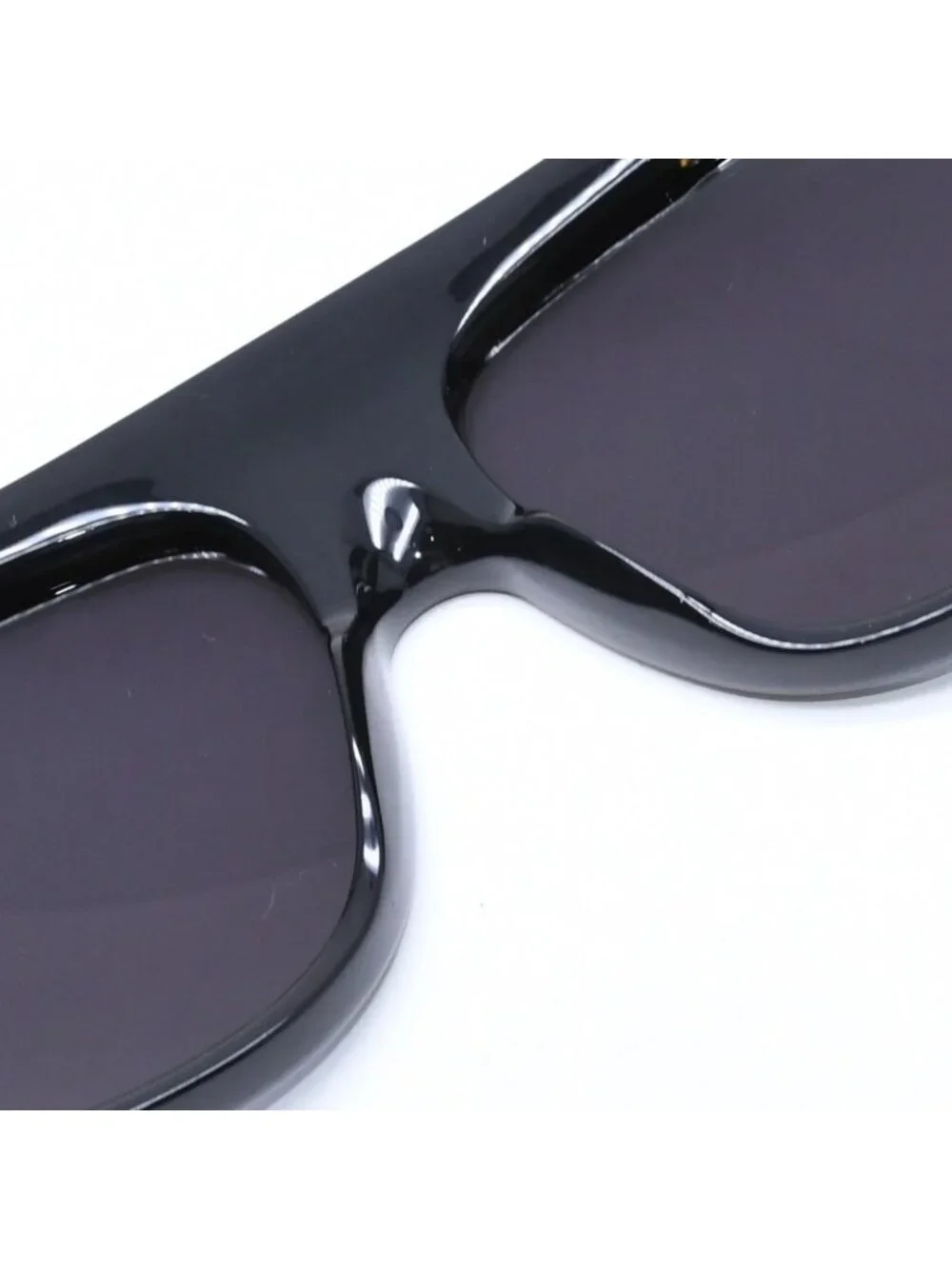 Louis Vuitton 1.0 Millionaire Sunglasses Eyewear 63 16 Black